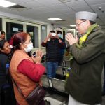 मुख्यमंत्री ने दून मेडिकल कॉलेज चिकित्सा का निरीक्षण किया