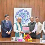 केंद्रीय विद्युत मंत्री ने सेंटर फॉर रेगुलेटरी अफेयर्स का उद्घाटन किया