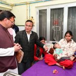 मुख्यमंत्री ने पिथौरागढ़ जिला चिकित्सालय का औचक निरीक्षण किया