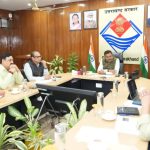 छात्रों की आभा और अपार आईडी बनाने के निर्देश दिए