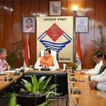 जनकल्याणकारी योजनाओं का लाभ अंतिम व्यक्ति तक पहुंचाएं : धामी
