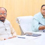 अधिकारियों को कार्यों में तेजी लाने के निर्देश दिए