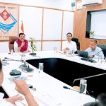 विभागों को गम्भीरता से कार्य करने के निर्देश दिए
