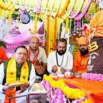 टपकेश्वर महादेव की शोभायात्रा में शामिल हुए मुख्यमंत्री