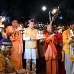मुख्यमंत्री ने माँ यमुना की आरती में किया प्रतिभाग